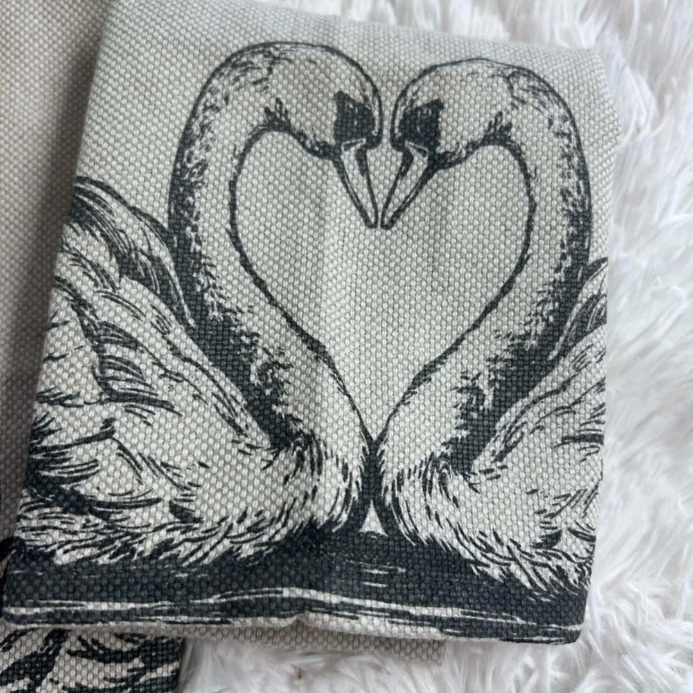 Swan Heart Printed‎ TeaTowels in Natural and Black NWT set of 2 Linen & Cotton